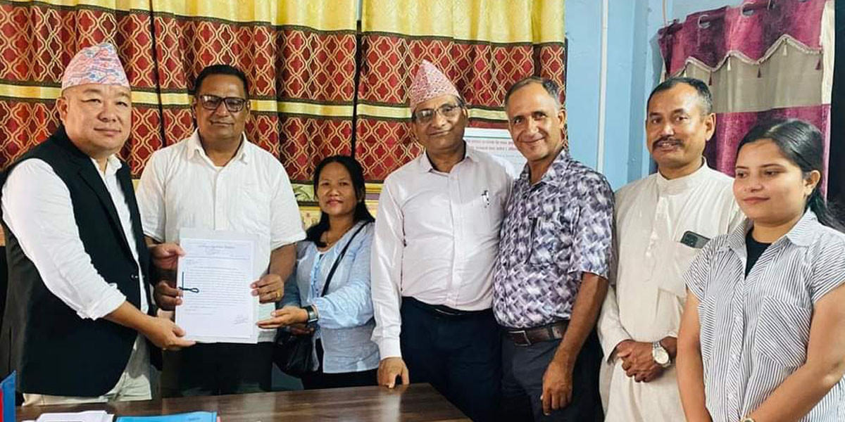 बालीविज्ञान विषयमा कोटा वृद्धि भएपछि विद्यालयका शिक्षकहरू विद्यार्थी खोज्न गाउँगाउँमा