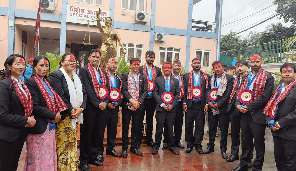 विशेष अदालत बार एशोसिएसनको अध्यक्षमा अधिवक्ता कुँवर, १३ सदस्यीय कार्यसमितिमा को-को