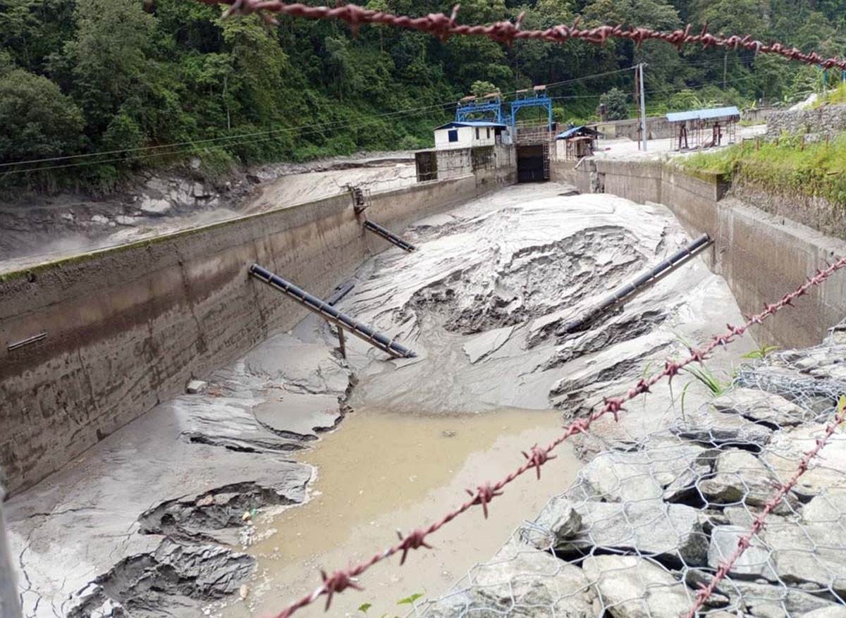 बाढीले क्षतिग्रस्त नेसनल हाइड्रोलाई पूर्वअवस्थामा फर्काउन तिस करोड लाग्ने अनुमान