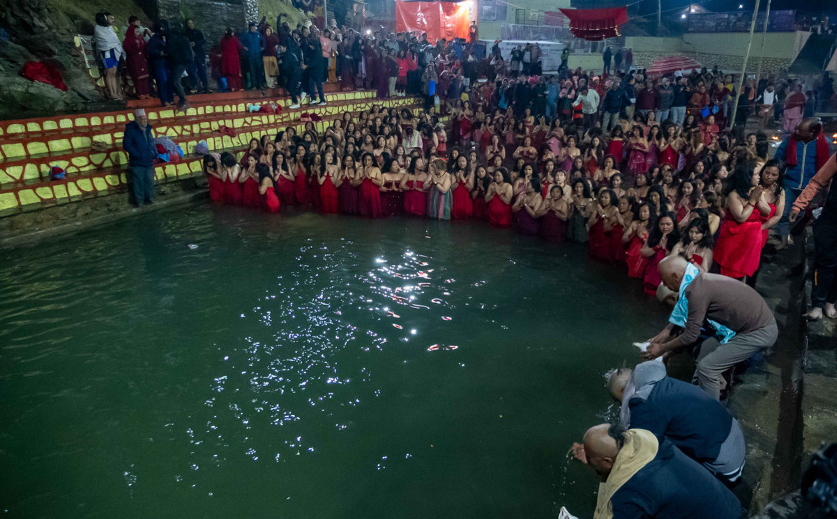 आजदेखि स्वस्थानी व्रतकथा सुरु,  शालीनदीमा सुरु हुन थाल्यो भीड
