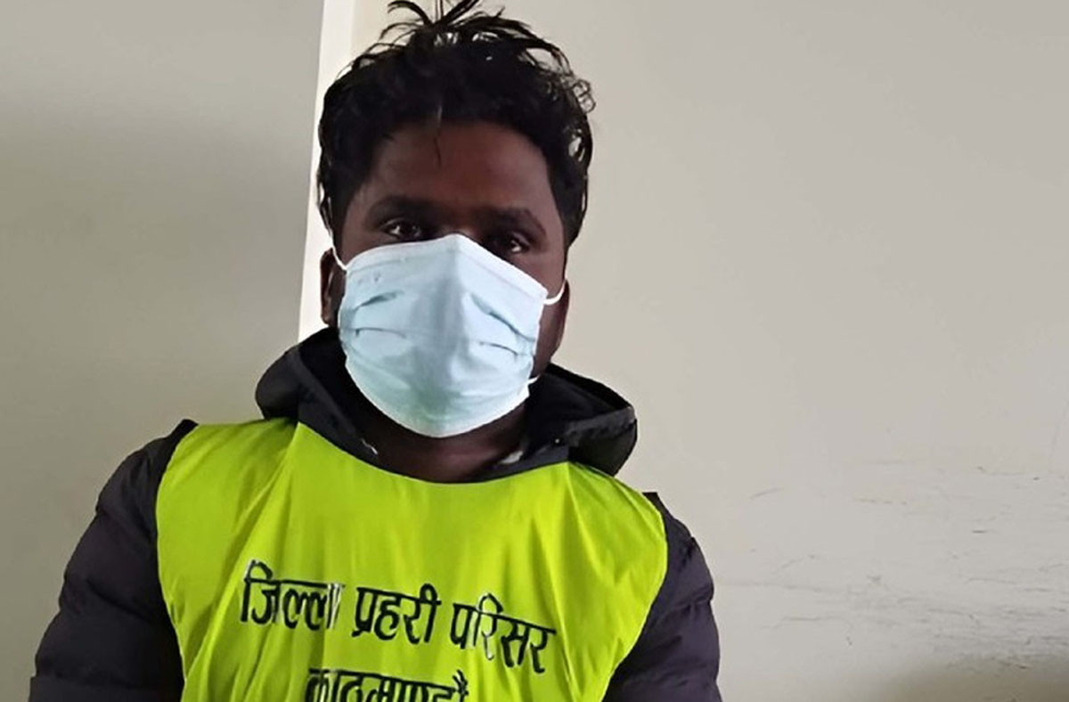 आधा किलो अबैध सुन र तीन किलो चाँदीसहित एकजना पक्राउ