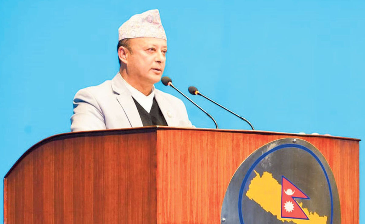 आधारहीन आरोपको प्रमाण पेस गर्न प्रचण्डलाई ऊर्जा मन्त्री खड्काको चुनौती