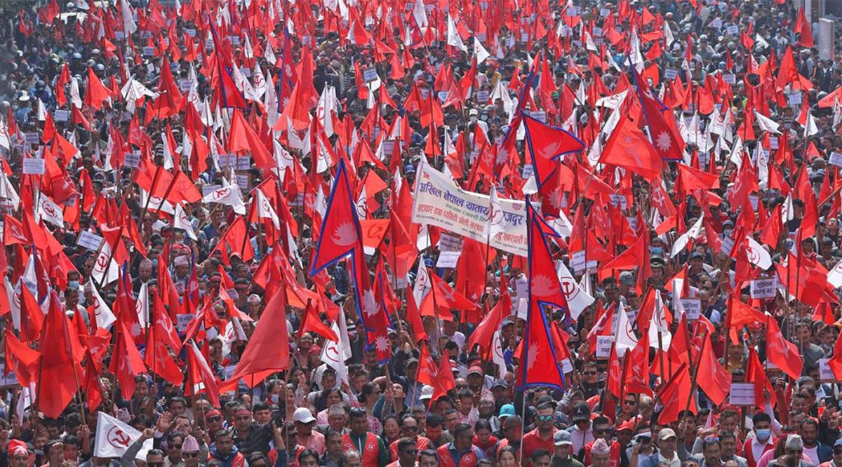 माओवादीको एकमहिने अभियान तत्कालका लागि स्थगित, गणतन्त्रवादीहरूको प्रदर्शनको नेतृत्व माओवादीले गर्ने