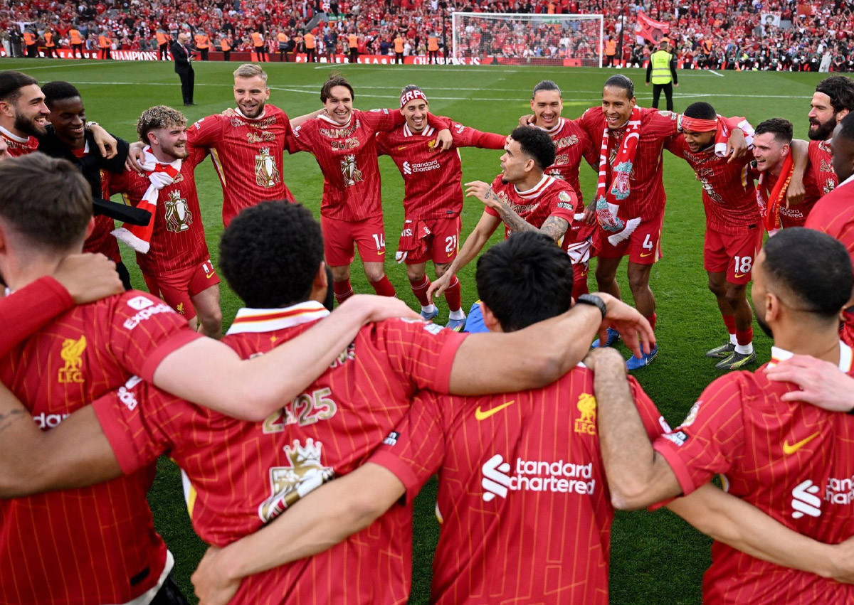 liverpool celebration.jpg