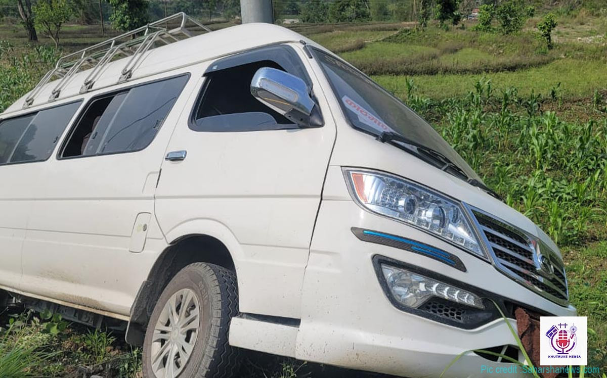 माइक्रो बस दुर्घटना