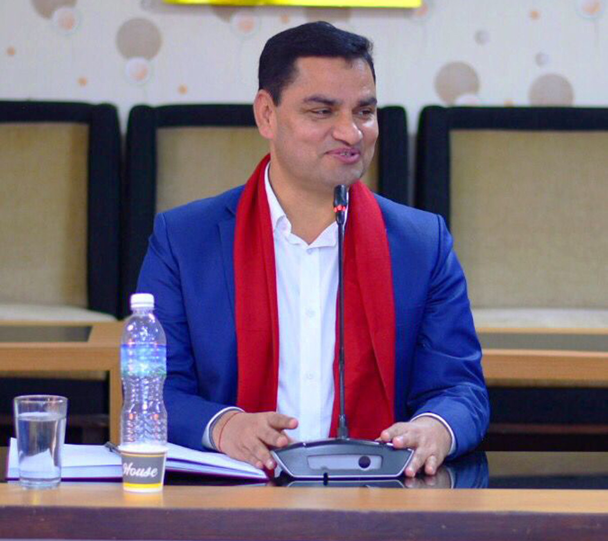 आठ जटिल रोगका बिरामीले दुई लाख सुविधा पाउने स्वास्थ्यमन्त्रीको घोषणा