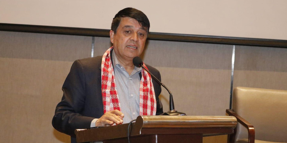 आर्थिक विषयलाई प्राथमिकता दिनुपर्नेमा अध्यक्षको ढकालको जोड