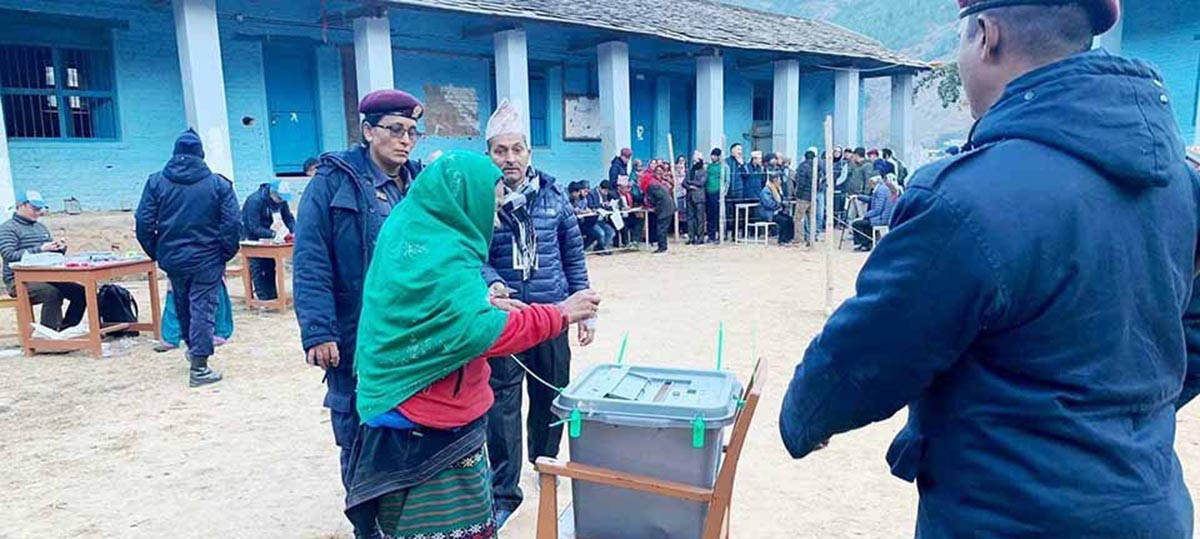 चुनावमा हुन सक्ने धाँधली रोक्न निर्वाचन आयोगले के गर्दै छ ?