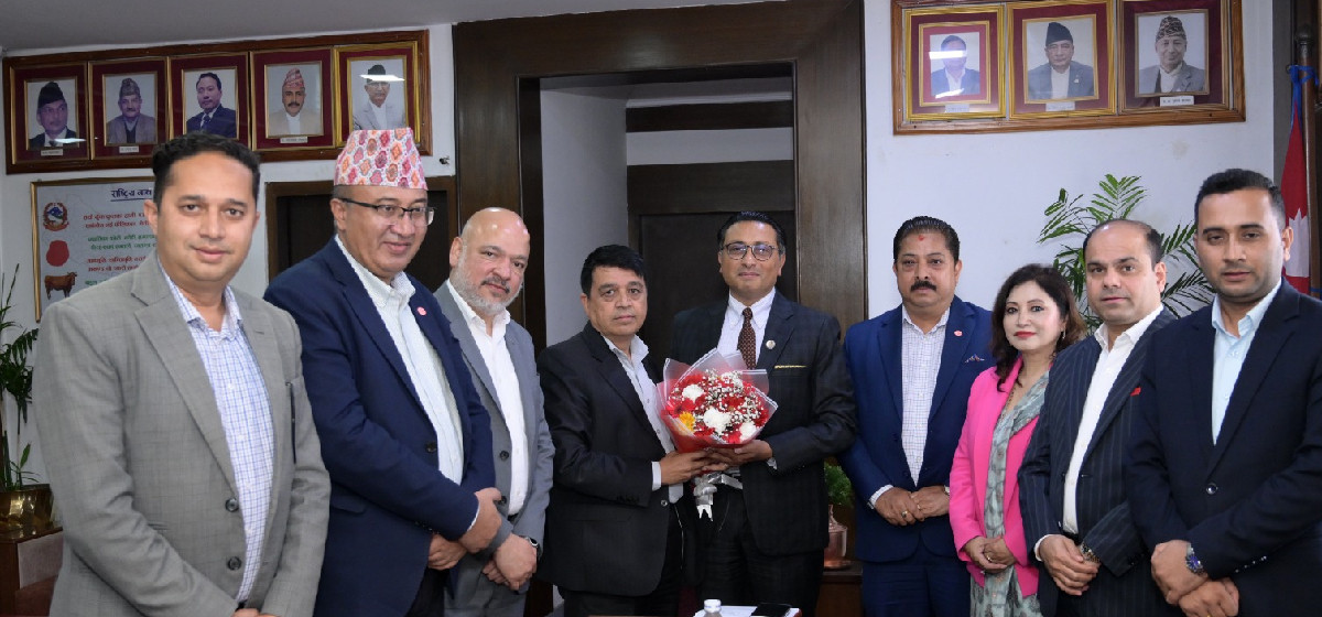 निजी क्षेत्रलाई झन्झटमुक्त बनाउने अर्थमन्त्री स्वर्णिम वाग्लेको प्रतिबद्धता, घुसखोरी अन्त्य गर्ने घोषणा