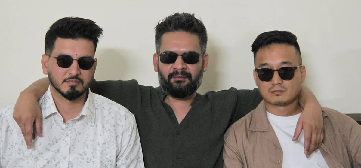 दुई मन्त्रीलाई अँगालो हालेर प्रधानमन्त्री बालेनले लेखे- 'देश बनाउने टोली'